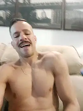 juniortche1313 online show from 11-04-25, 04:39