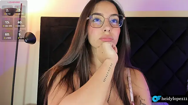 Snapshot of cloe_bech1 chatting on 07-30-26, 08:41 cloe bech1 online show from 07-30-26, 08:41