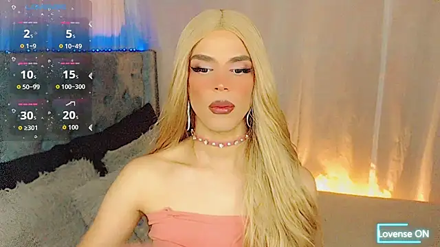 Snapshot of Dalila_moan chatting on 09-21-25, 12:34 Dalila moan online show from 09-21-25, 12:34