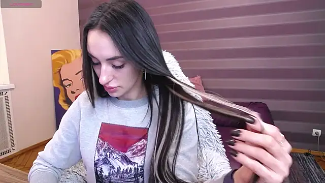 JenniferStone online show from 04-13-26, 07:25