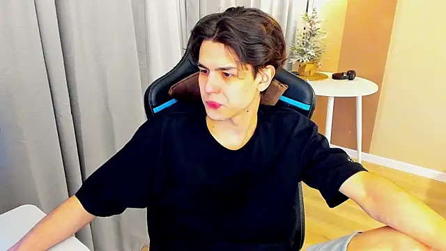 TravisRevas online show from 02-03-26, 03:04