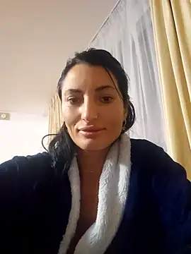 zoeylarkens online show from 11-19-25, 06:30