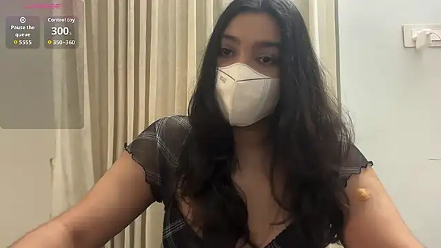 Snapshot of oviyakalra chatting on 09-17-25, 03:41 oviyakalra online show from 09-17-25, 03:41