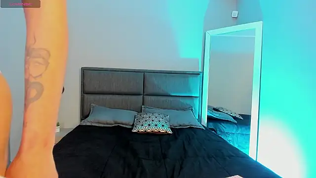 Snapshot of sweet_obsession__ chatting on 02-07-26, 12:20 sweet obsession online show from 02-07-26, 12:20