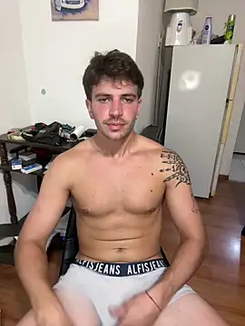 Snapshot of shuki0101 chatting on 03-22-25, 10:26 shuki0101 online show from 03-22-25, 10:26