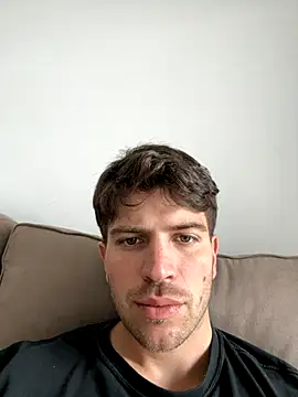 Snapshot of shuki0101 chatting on 10-30-25, 02:29 shuki0101 online show from 10-30-25, 02:29