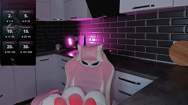 EmmaVictori1 online show from 02-15-26, 12:03