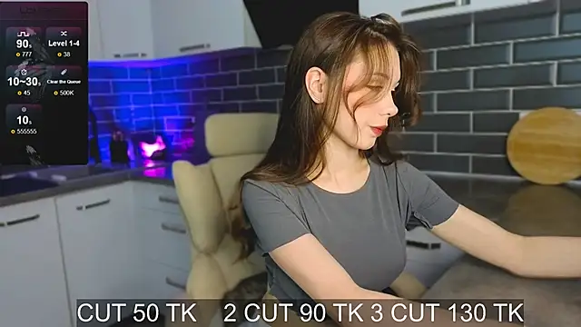 EmmaVictori1 online show from 05-22-26, 07:48