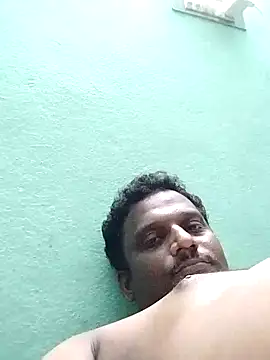 Snapshot of beyondthelines123 chatting on 02-26-25, 07:20 beyondthelines123 online show from 02-26-25, 07:20