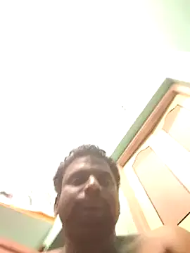 Snapshot of beyondthelines123 chatting on 03-03-25, 01:31 beyondthelines123 online show from 03-03-25, 01:31