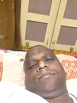 Snapshot of beyondthelines123 chatting on 03-13-25, 03:50 beyondthelines123 online show from 03-13-25, 03:50