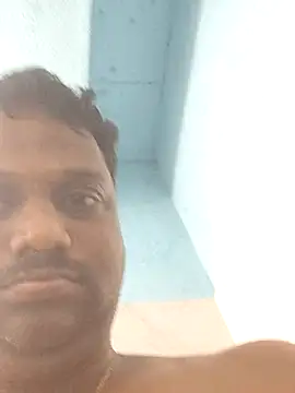 Snapshot of beyondthelines123 chatting on 09-21-25, 09:38 beyondthelines123 online show from 09-21-25, 09:38