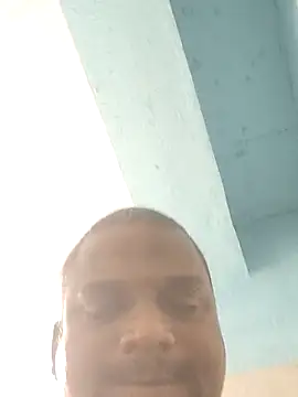 Snapshot of beyondthelines123 chatting on 10-31-25, 06:53 beyondthelines123 online show from 10-31-25, 06:53