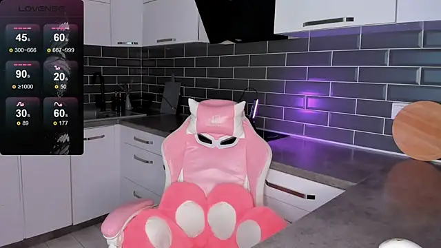 ShaiyaMinn3 online show from 04-13-26, 05:07