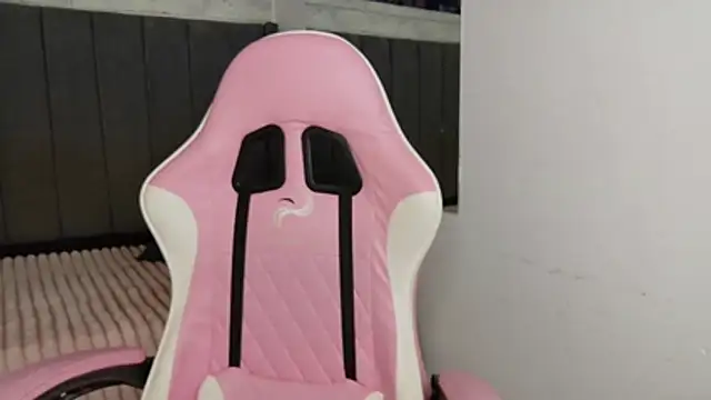 Aida princess online show from 10-29-25, 11:28