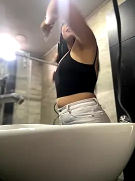 Mila LS online show from 10-10-25, 12:59