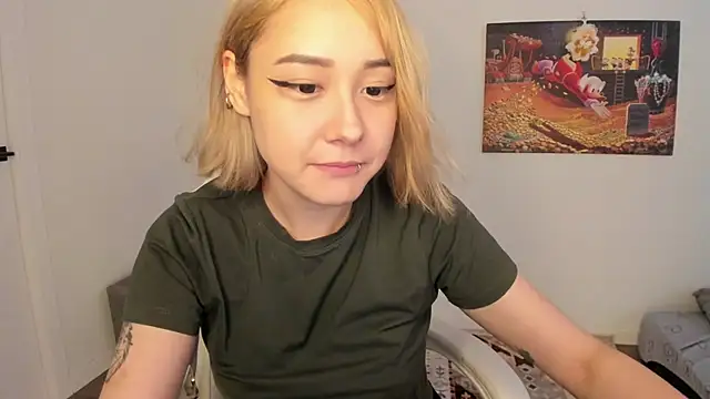 Snapshot of ka00ru_chan chatting on 06-16-26, 11:35 ka00ru chan online show from 06-16-26, 11:35