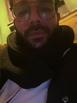 YJeromZCoxk online show from 03-10-25, 01:12