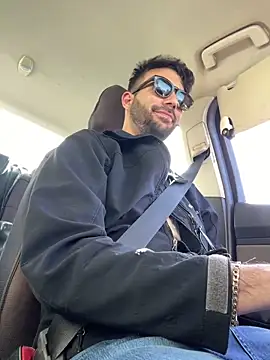 YJeromZCoxk online show from 03-19-25, 12:45