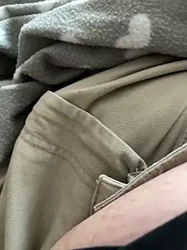 Snapshot of littletoy64 chatting on 02-28-25, 04:10 littletoy64 online show from 02-28-25, 04:10