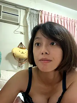 ladypaggy online show from 10-09-25, 03:21