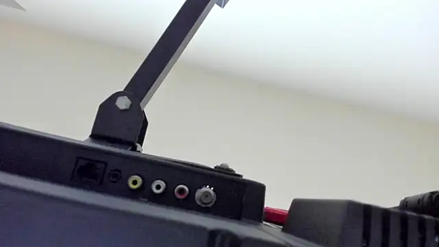 Snapshot of SweetAlana_ chatting on 10-27-25, 10:03 SweetAlana online show from 10-27-25, 10:03