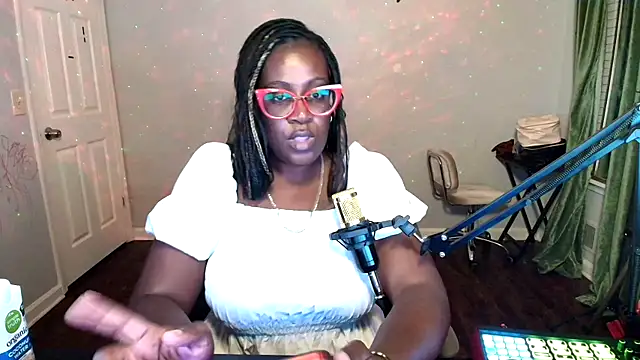 lovelyenigma365 online show from 04-04-26, 04:33