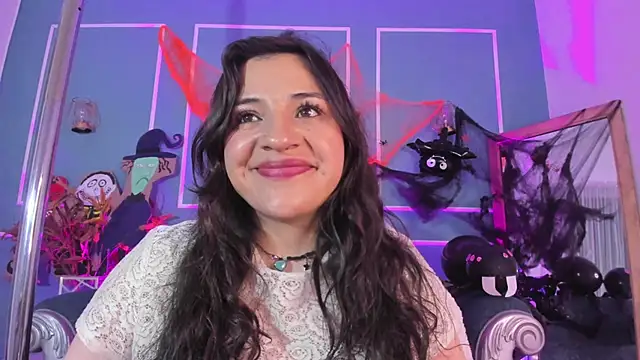 TaraTaylorr online show from 10-26-25, 02:28