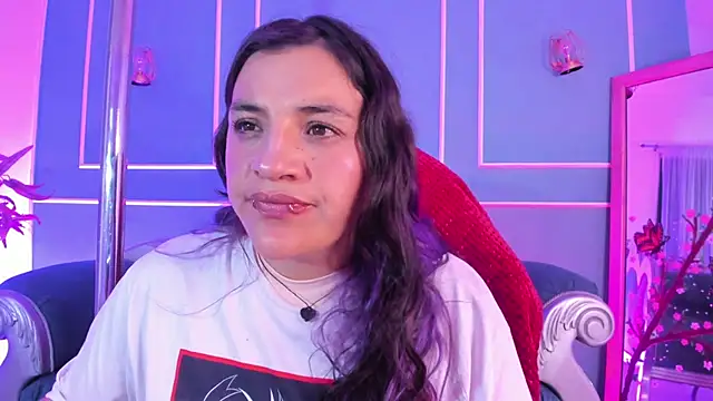 TaraTaylorr online show from 02-15-26, 07:51