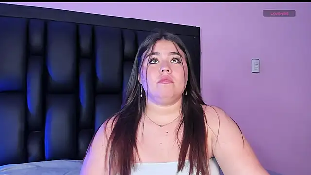 MadissonLee   online show from 03-10-25, 07:07