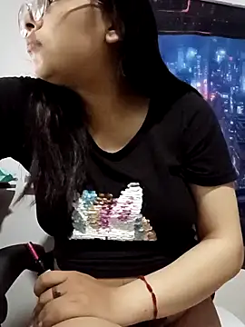 MiaStarts online show from 02-07-26, 09:02