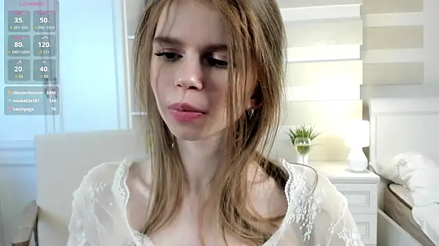 Snapshot of AmityDilley chatting on 03-19-25, 09:49 AmityDilley online show from 03-19-25, 09:49