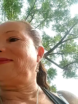 Snapshot of Sexy-Woman-Mature chatting on 03-11-25, 01:45 Sexy-Woman-Mature online show from 03-11-25, 01:45