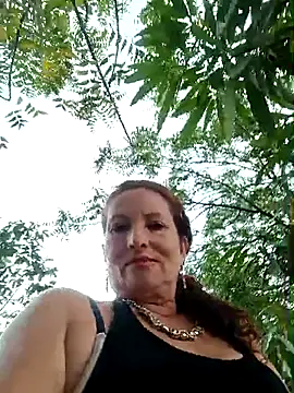 Snapshot of Sexy-Woman-Mature chatting on 03-18-25, 10:26 Sexy-Woman-Mature online show from 03-18-25, 10:26