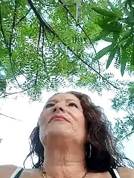 Snapshot of Sexy-Woman-Mature chatting on 03-22-25, 02:03 Sexy-Woman-Mature online show from 03-22-25, 02:03