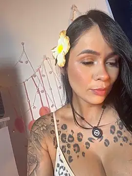 HotAlana  online show from 04-22-26, 04:41