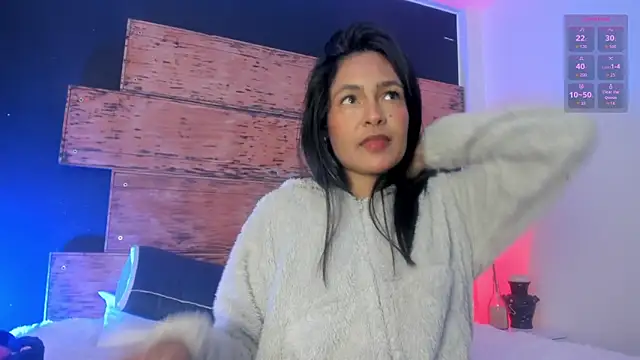 Fernanda liie  online show from 05-26-26, 12:23