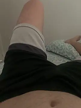 Snapshot of lucas_grass chatting on 09-13-25, 06:08 lucas grass online show from 09-13-25, 06:08