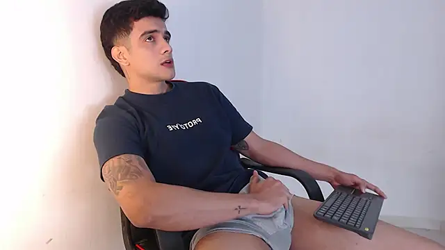 adam levis17 online show from 10-14-25, 03:46