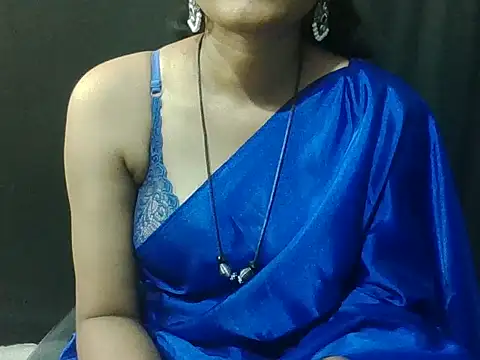 Snapshot of sugandha_bhabhi chatting on 09-17-25, 04:41 sugandha bhabhi online show from 09-17-25, 04:41