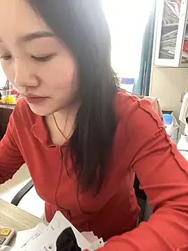 pangtouyubb online show from 04-18-26, 04:27