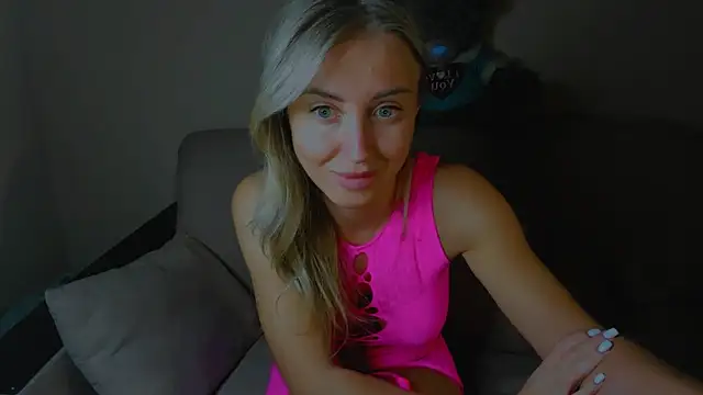 snezana blond online show from 03-17-25, 05:05