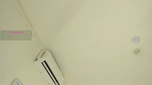 Emilly wilson  online show from 10-18-25, 11:55