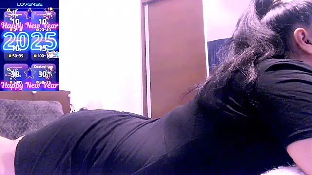 Alina eve online show from 12-23-25, 08:45