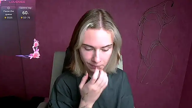 Fiona Night online show from 10-13-25, 05:07