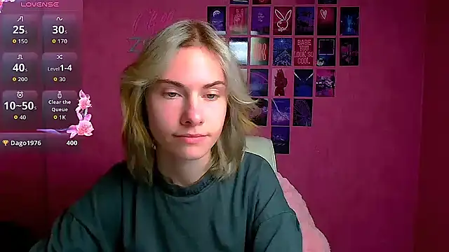 Fiona Night online show from 10-18-25, 05:43