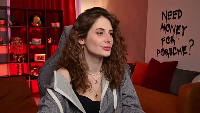 Snapshot of OliviaMcClean chatting on 06-02-26, 03:19 OliviaMcClean online show from 06-02-26, 03:19