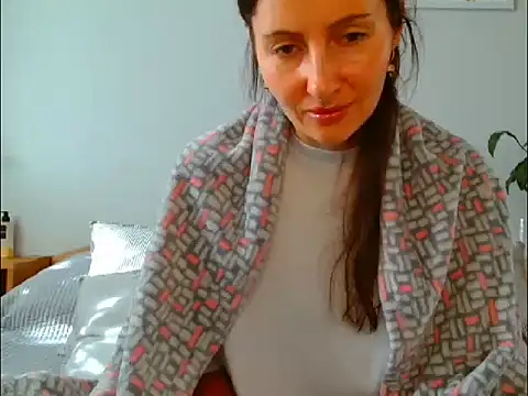 Irina9793 online show from 02-02-26, 09:30