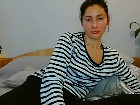 Irina9793 online show from 02-18-26, 10:00