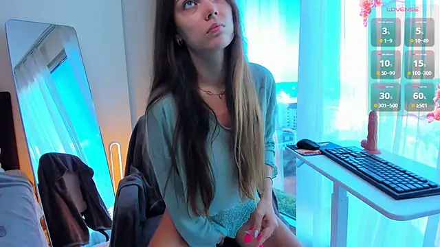 Alice neon online show from 03-01-26, 12:56